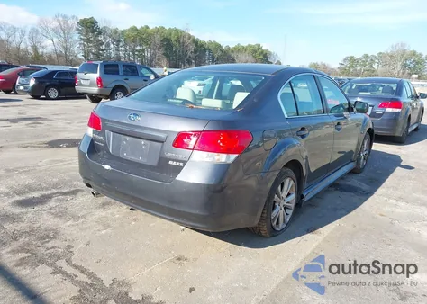 2013 Subaru Legacy 2.5I Premium из США, поврежденный, VIN 4S3BMBB67D3019983